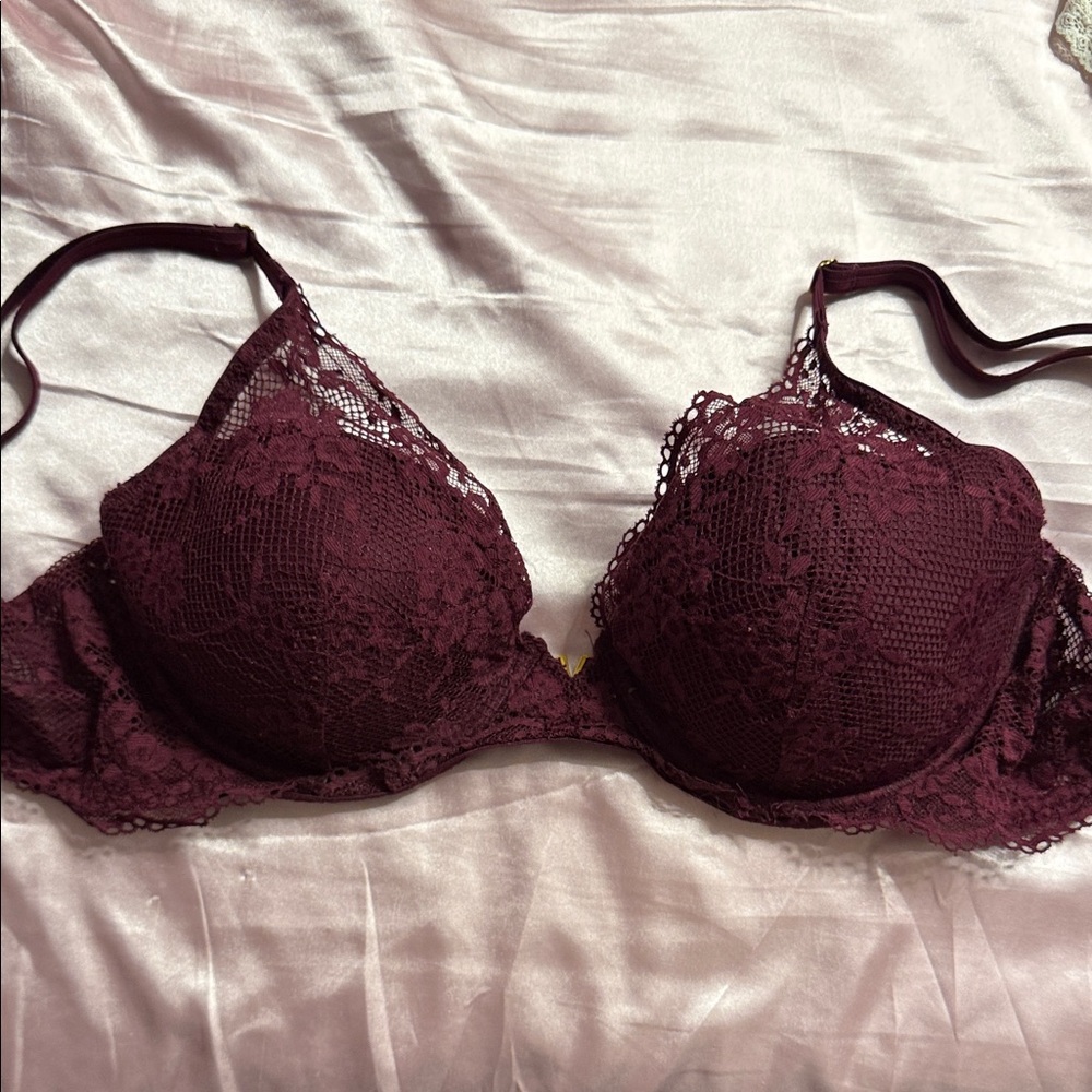 Victoria Secret Elegant Lace Burgundy Bra